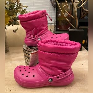 Hot Pink Croc Mid Size Boots NWT